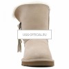 UGG Bailey Button Lilou Sand