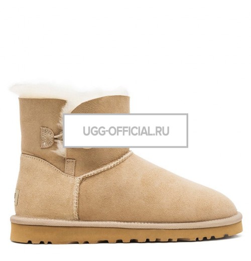 UGG Bailey Button Mini Sand